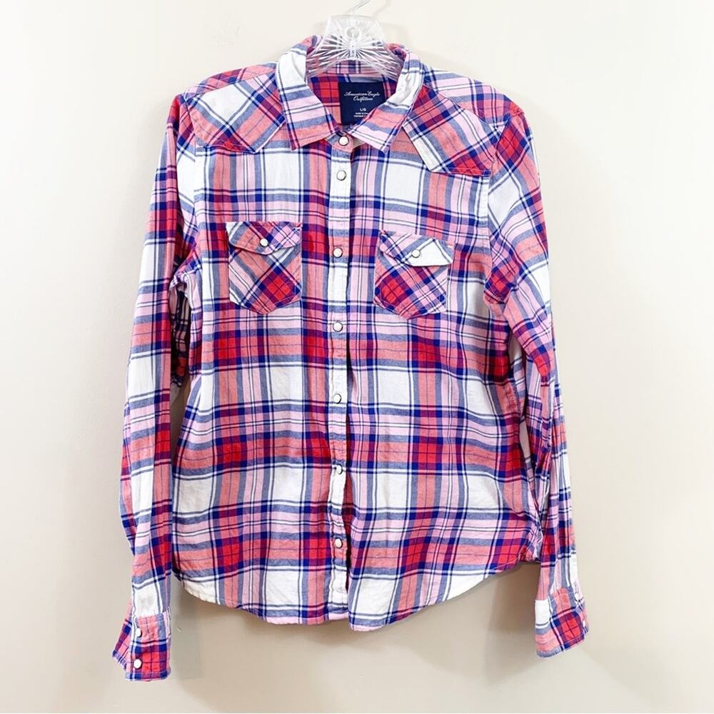 American Eagle Plaid Button Down Blue/Red Long Sleeve Shirt